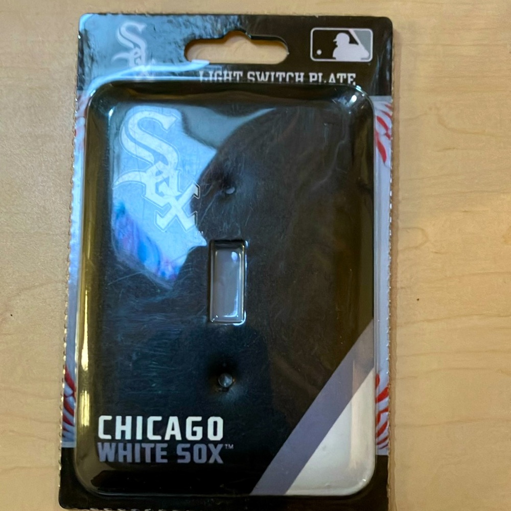 NWT Chicago White Sox light switch plate